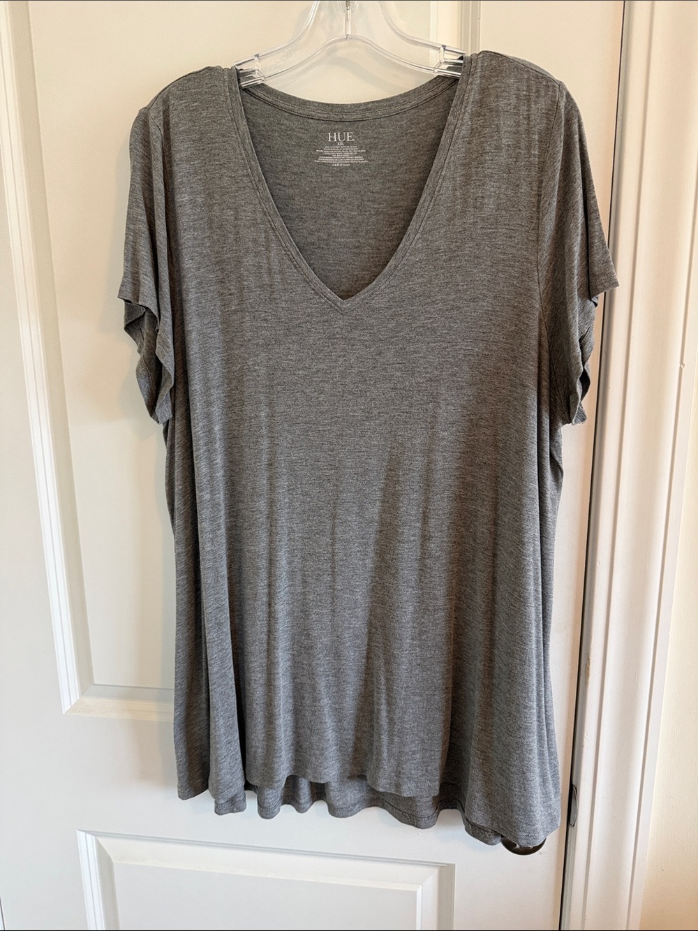 HUE Heather Gray V-Neck Short Sleeve Tee
